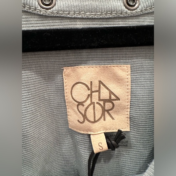 Chaser Small Button Sweatshirt. 💗⚡️ - Picture 3 of 3